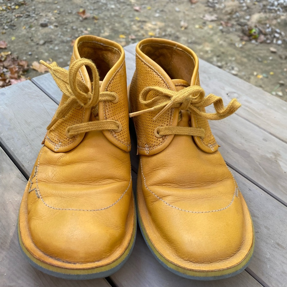 Camper tan Yellow Leather Lace-Up Boots